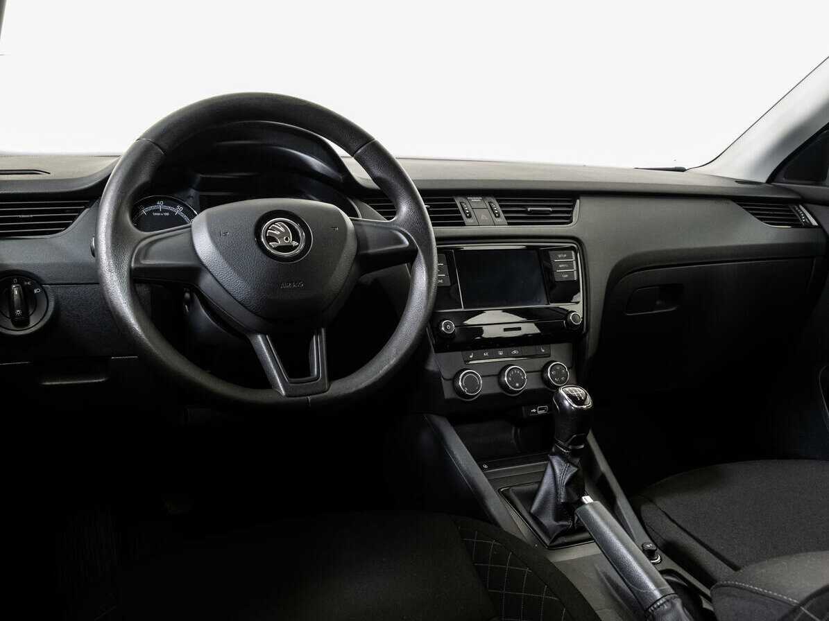 Купить Skoda Octavia, 2019, 71 386 км.. Фото: #10