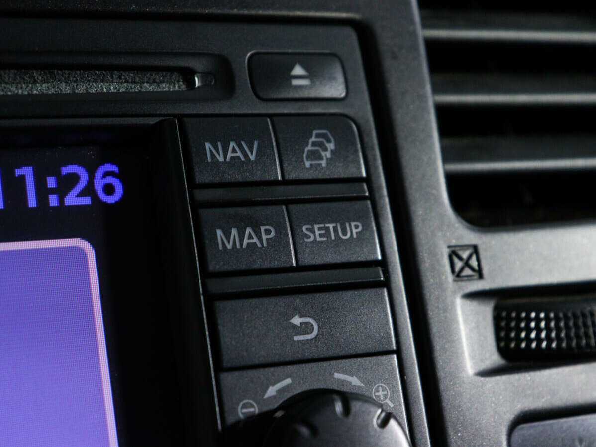 Купить Nissan Tiida, 2013, 136 945 км.. Фото: #15