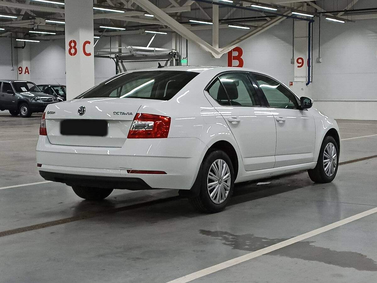 Купить Skoda Octavia, 2018, 169 989 км.. Фото: #4