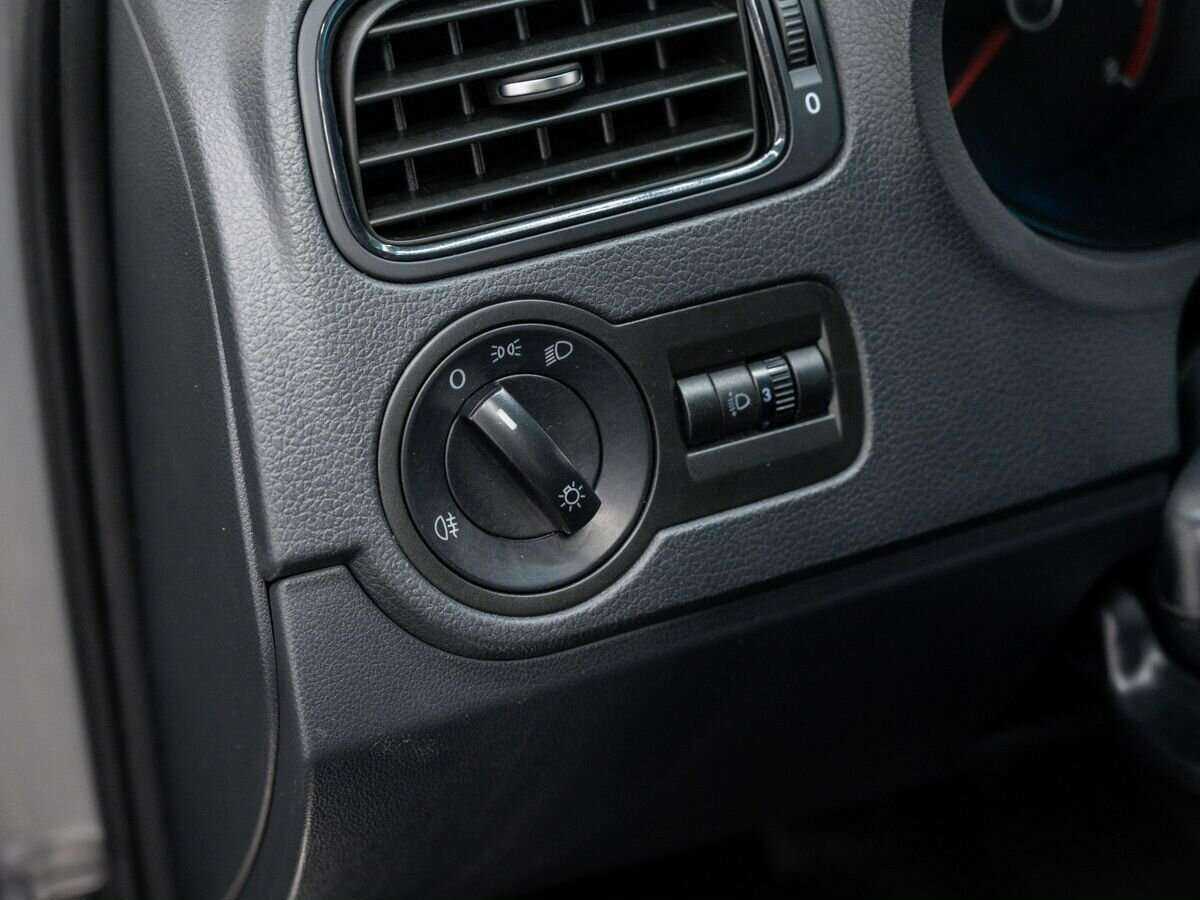 Купить Volkswagen Polo, 2020, 99 000 км.. Фото: #15