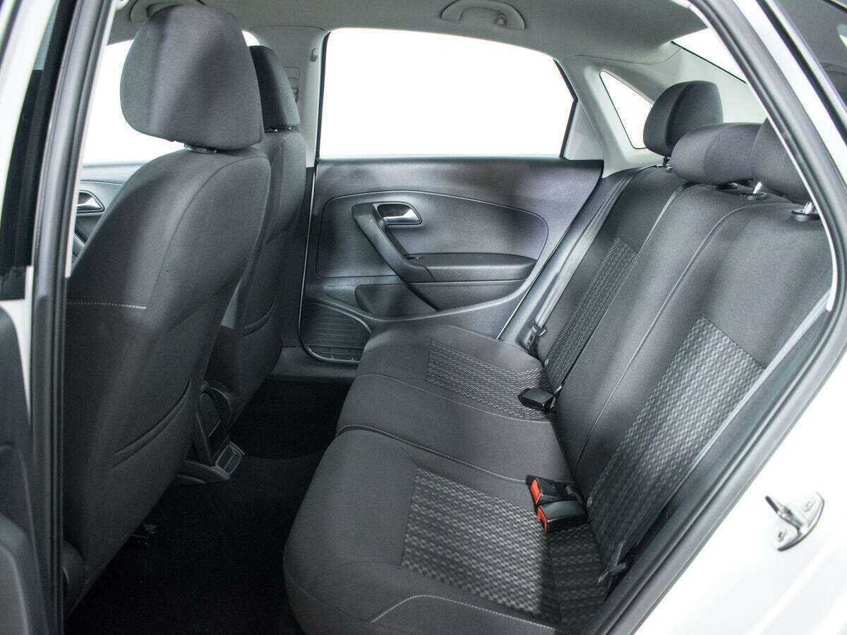 Купить Volkswagen Polo, 2015, 191 000 км.. Фото: #9