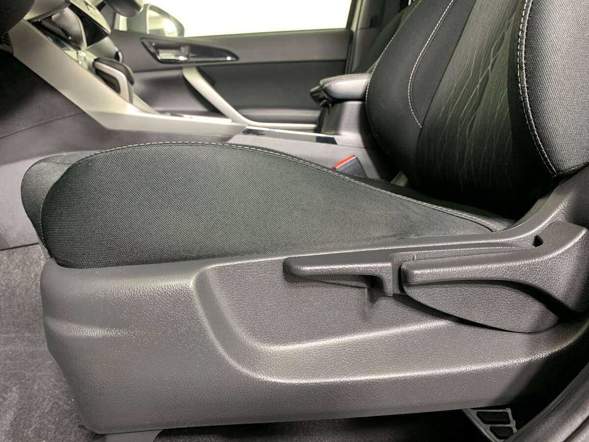 Купить Mitsubishi Eclipse Cross, 2018, 57 462 км.. Фото: #16