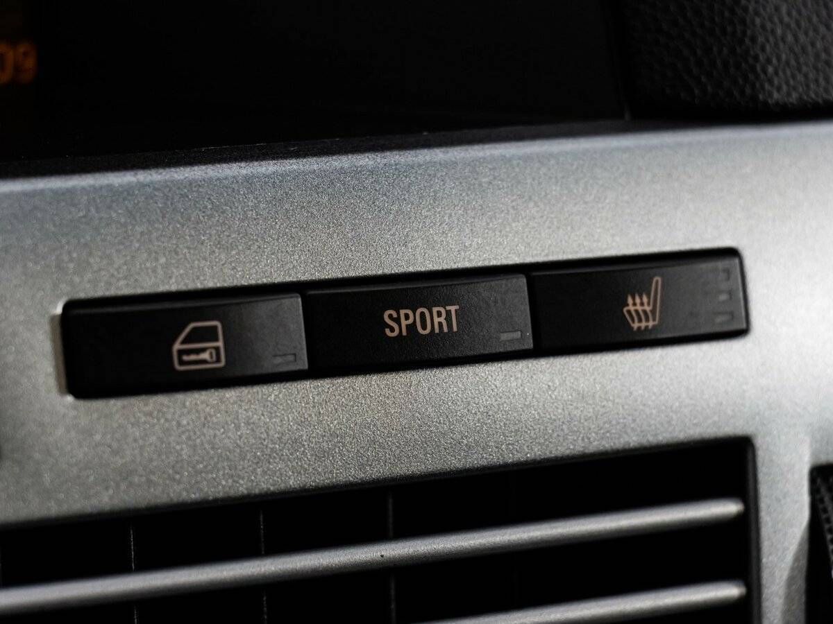 Купить Opel Astra, 2014, 181 102 км.. Фото: #15