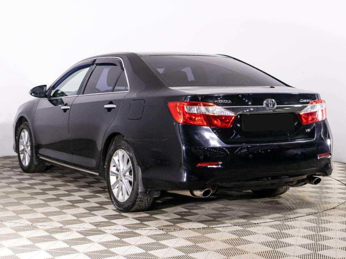 Купить Toyota Camry, 2013, 252 001 км.. Фото: #6