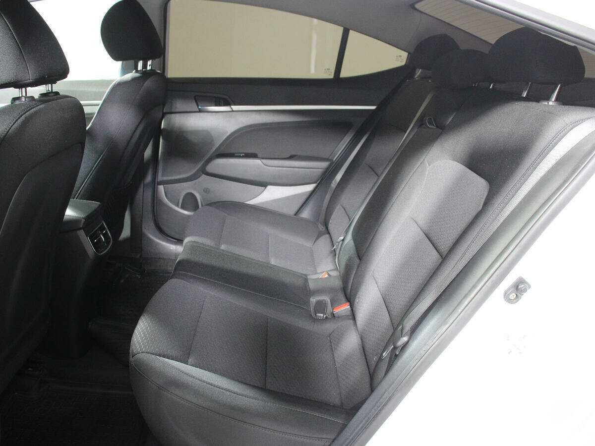 Купить Hyundai Elantra, 2020, 142 837 км.. Фото: #6