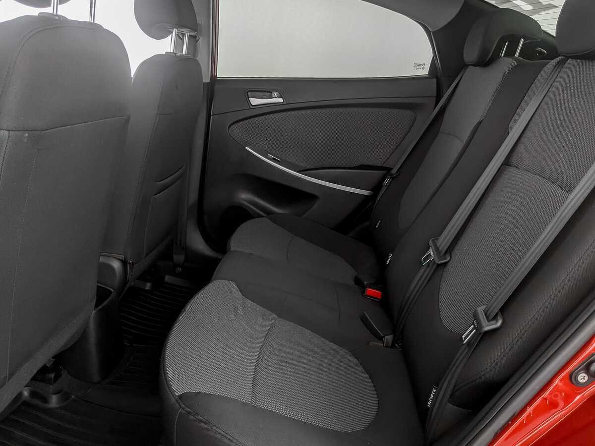 Купить Hyundai Solaris, 2012, 138 770 км.. Фото: #9