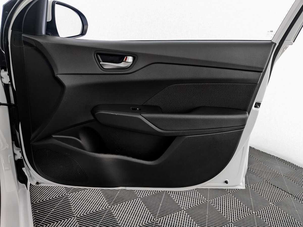 Купить Hyundai Solaris, 2022, 8 228 км.. Фото: #19