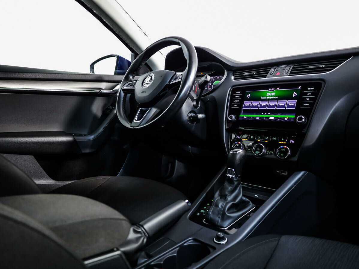 Купить Skoda Octavia, 2018, 106 582 км.. Фото: #7