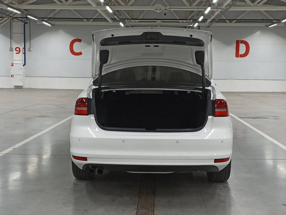 Купить Volkswagen Jetta, 2015, 186 201 км.. Фото: #9
