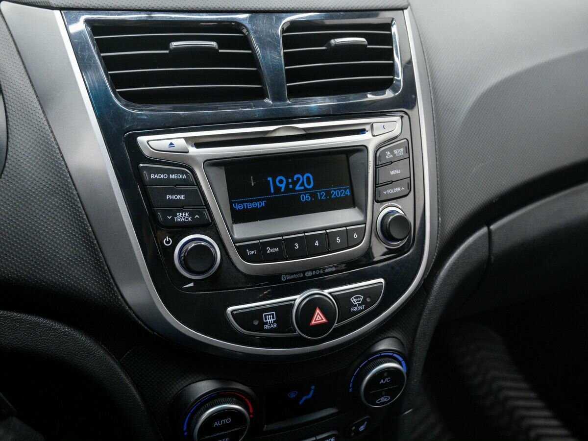 Купить Hyundai Solaris, 2016, 49 593 км.. Фото: #19