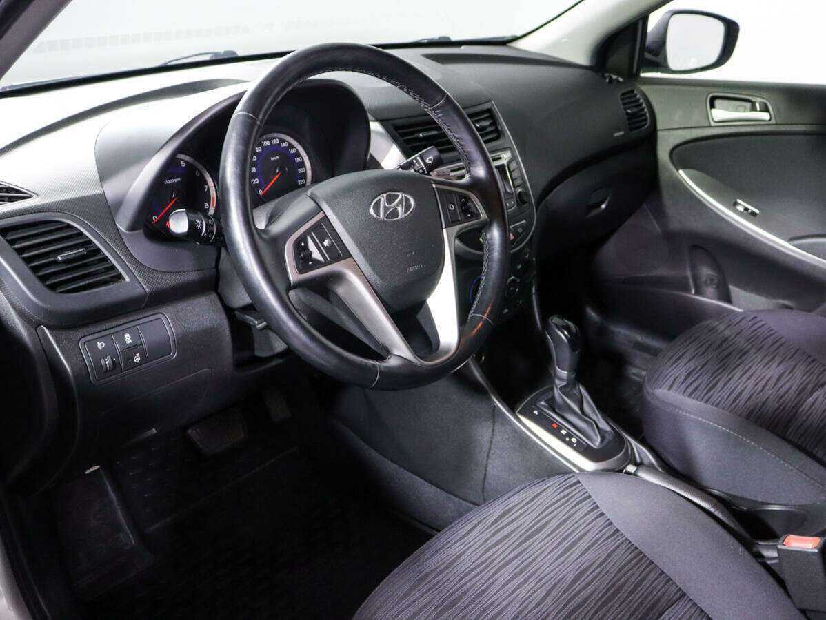 Купить Hyundai Solaris, 2016, 35 950 км.. Фото: #11
