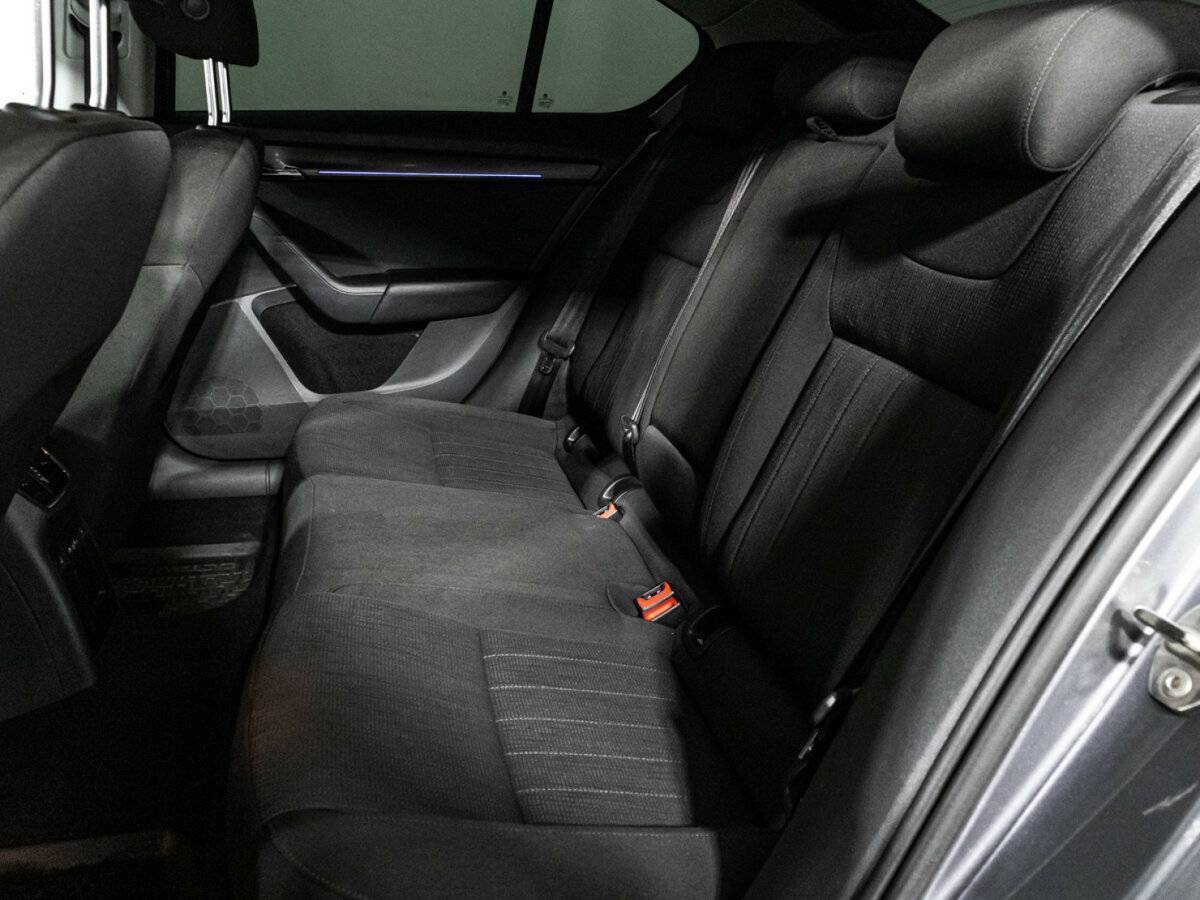 Купить Skoda Octavia, 2020, 177 462 км.. Фото: #9