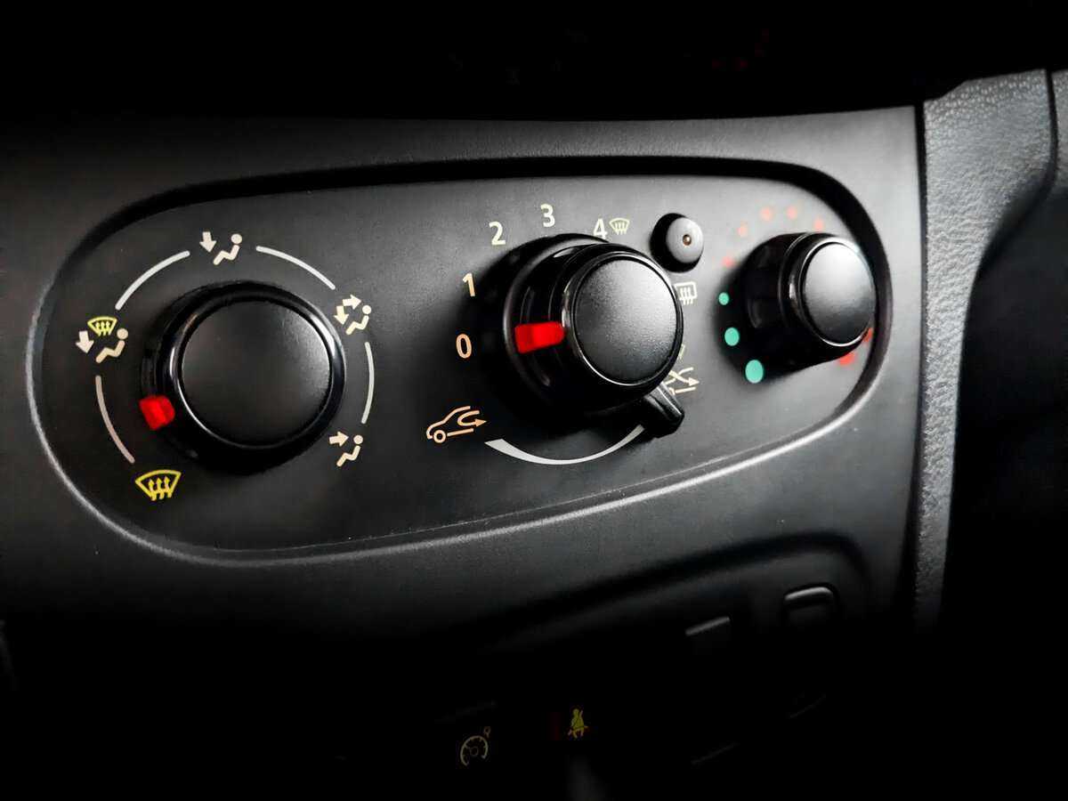 Купить Renault Sandero, 2016, 81 352 км.. Фото: #17