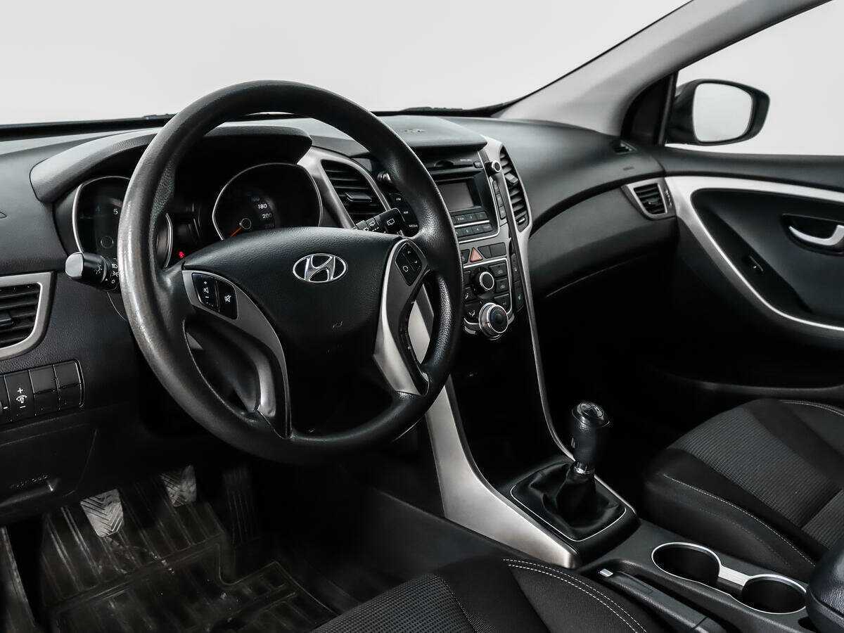 Купить Hyundai i30, 2013, 204 324 км.. Фото: #8