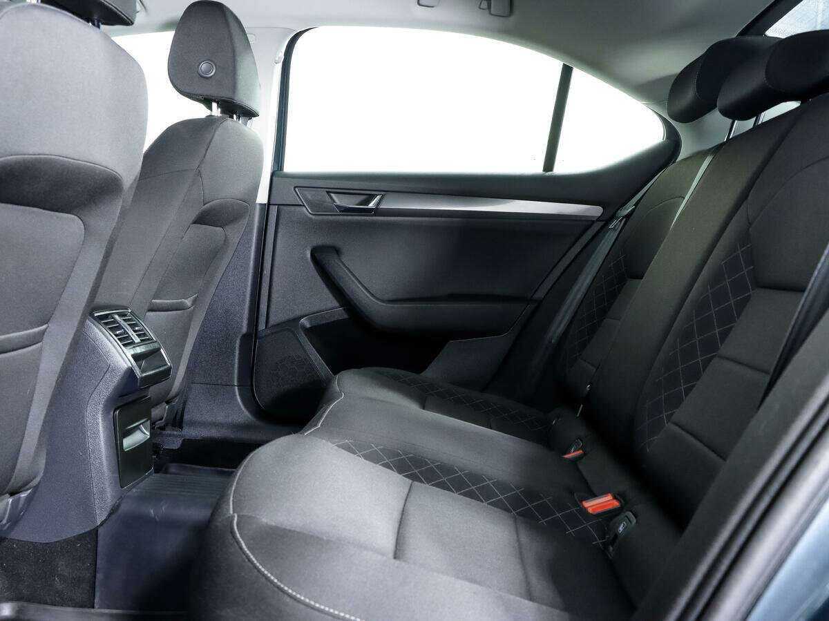 Купить Skoda Superb, 2018, 140 995 км.. Фото: #8