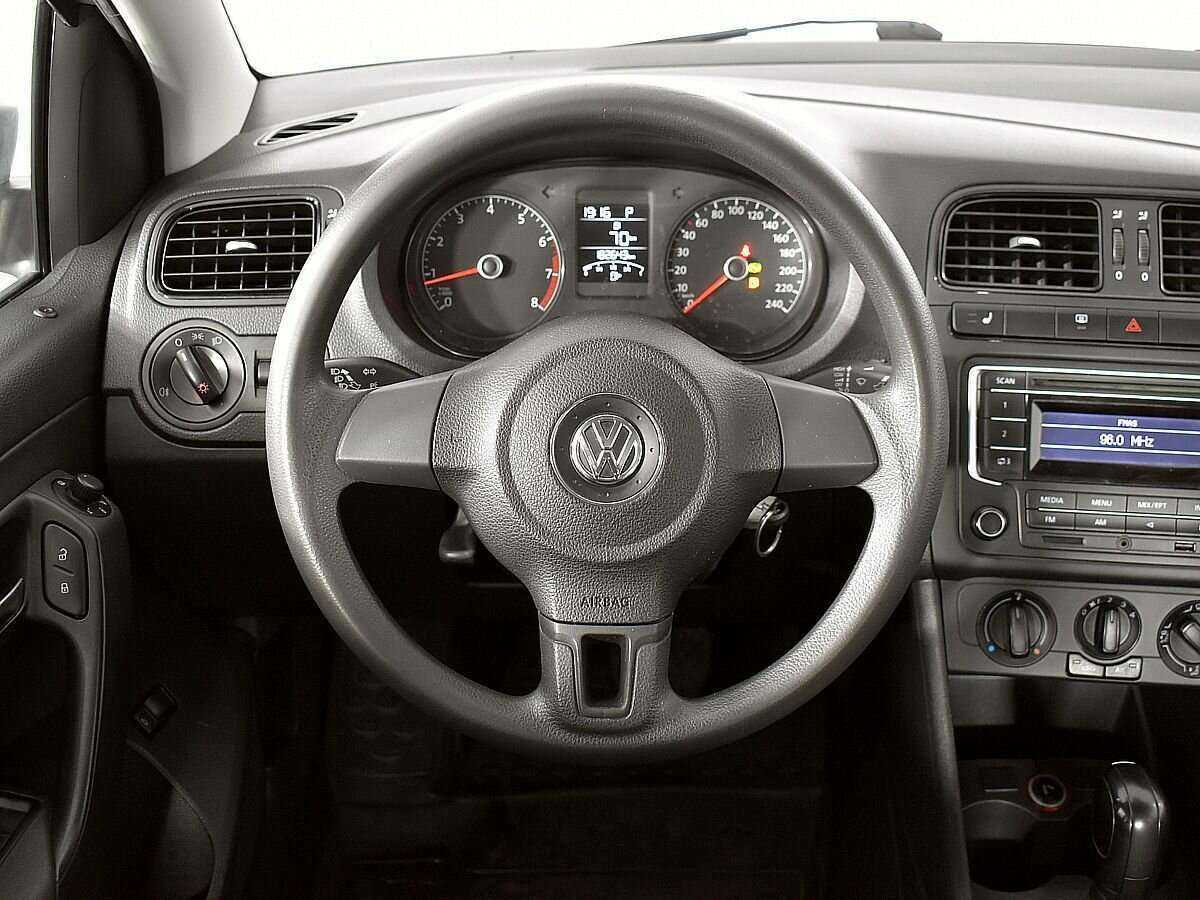 Купить Volkswagen Polo, 2014, 182 640 км.. Фото: #8
