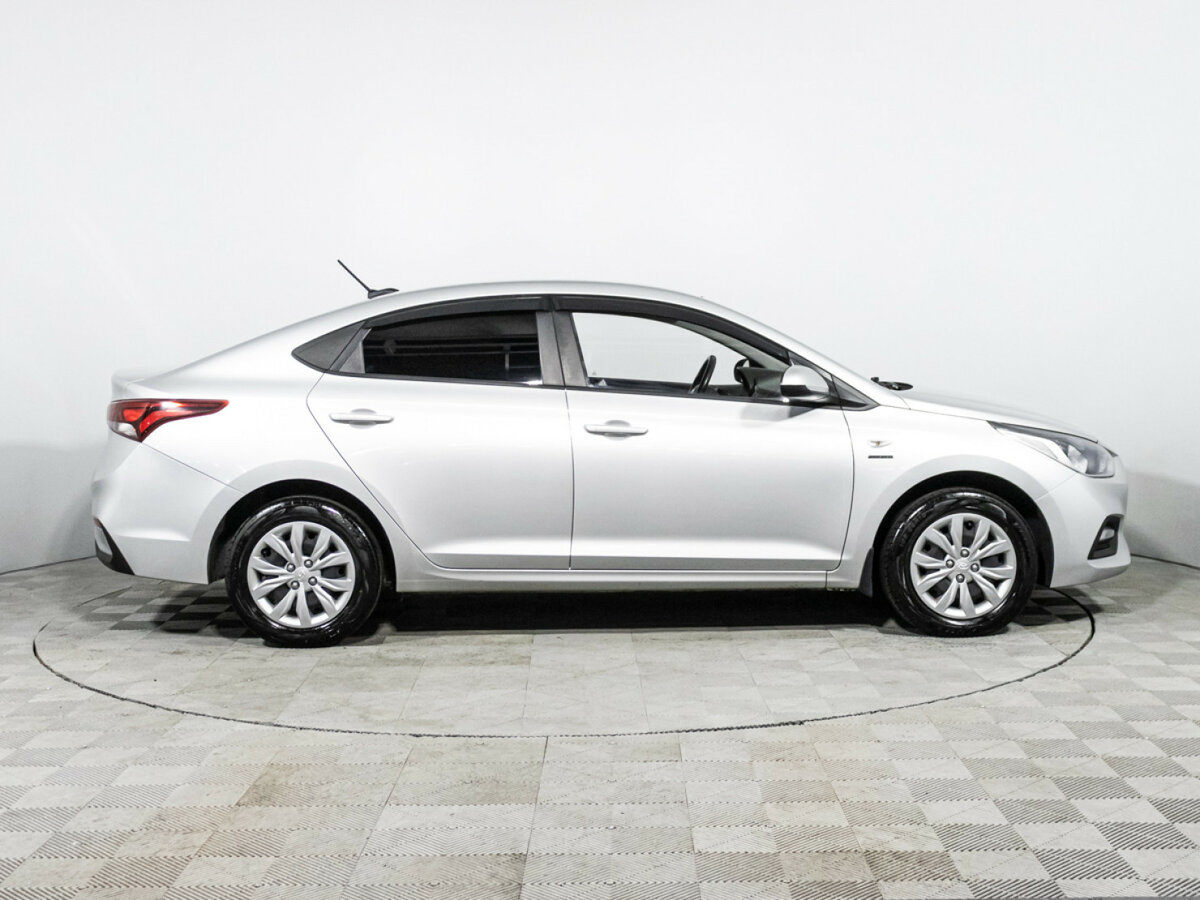 Купить Hyundai Solaris, 2019, 129 351 км.. Фото: #3