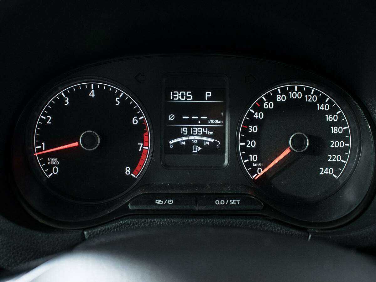 Купить Volkswagen Polo, 2015, 191 000 км.. Фото: #10