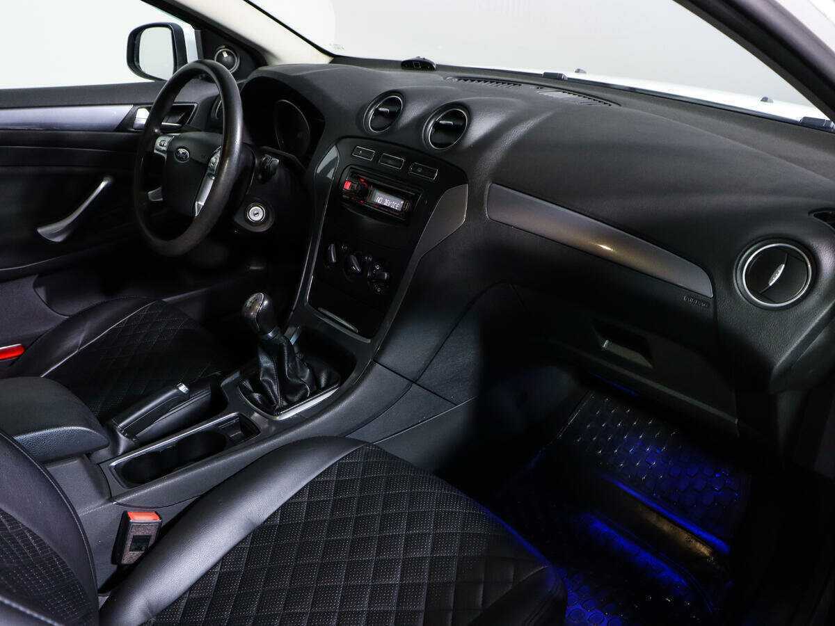 Купить Ford Mondeo, 2012, 231 270 км.. Фото: #6