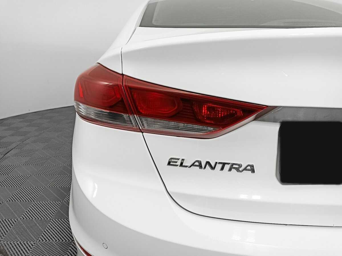 Купить Hyundai Elantra, 2017, 180 577 км.. Фото: #8
