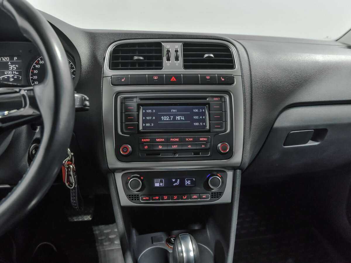 Купить Volkswagen Polo, 2015, 123 861 км.. Фото: #8