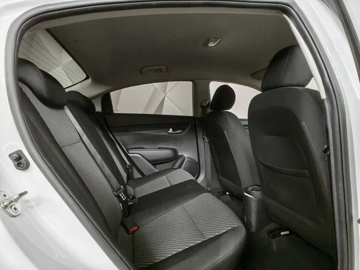 Купить Kia Rio, 2017, 137 151 км.. Фото: #11