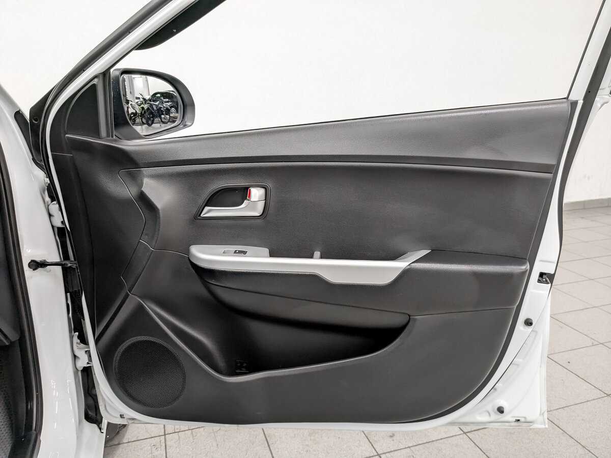 Купить Kia Rio, 2015, 162 188 км.. Фото: #21