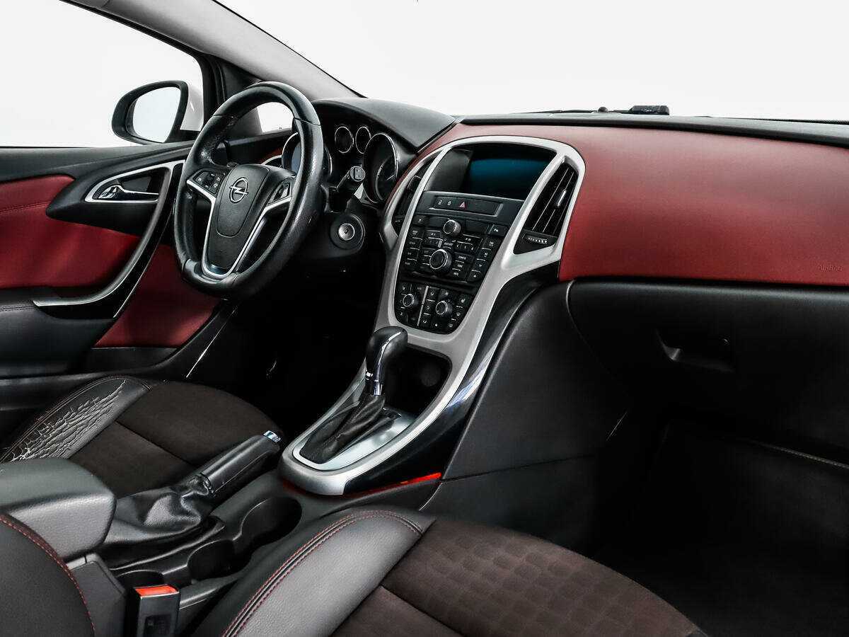 Купить Opel Astra, 2012, 197 625 км.. Фото: #10