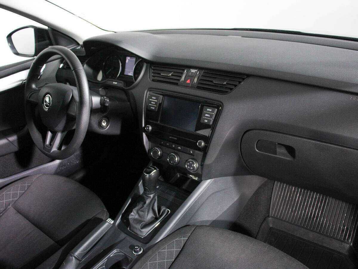 Купить Skoda Octavia, 2018, 99 205 км.. Фото: #7