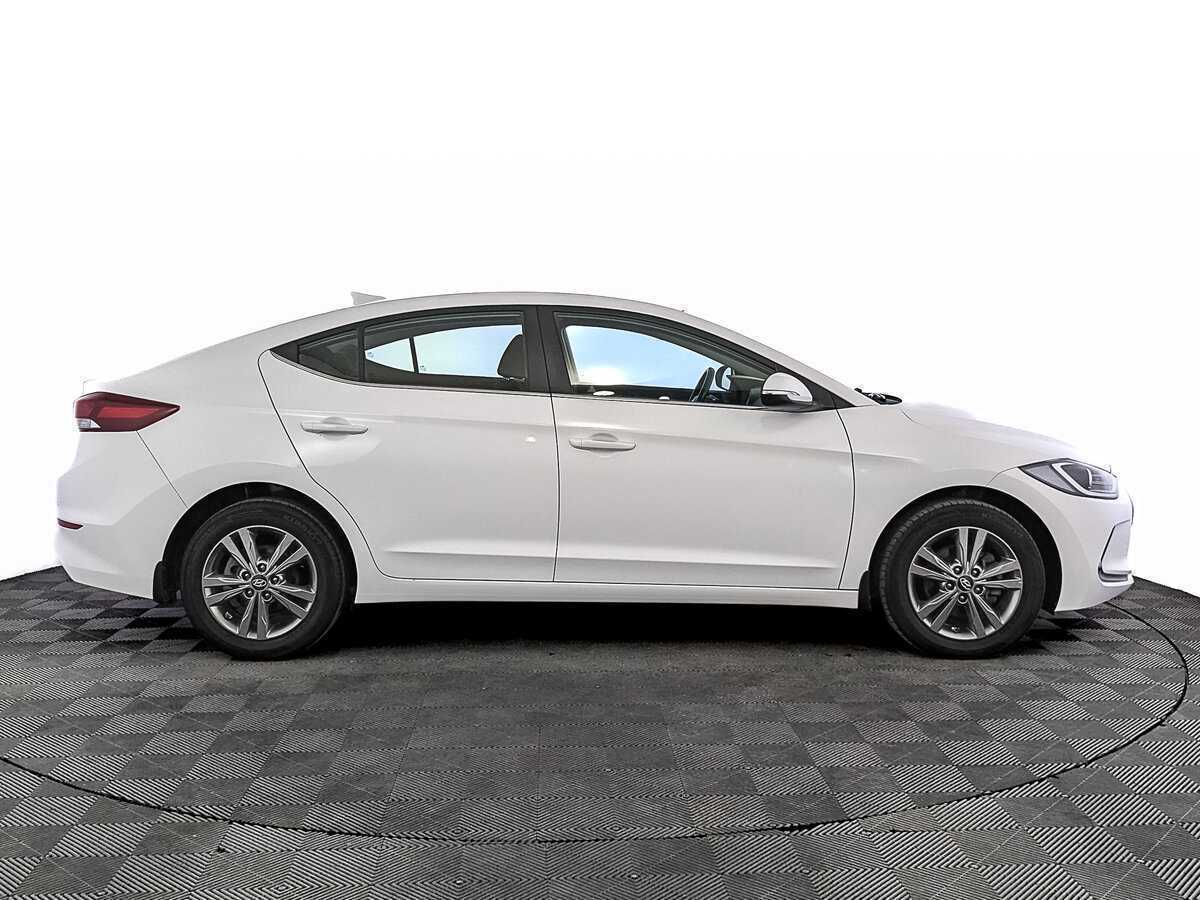 Купить Hyundai Elantra, 2018, 97 532 км.. Фото: #3