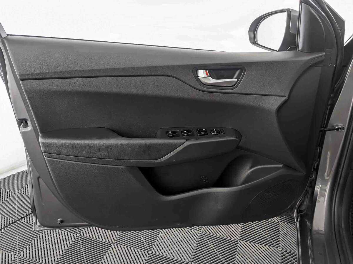 Купить Hyundai Solaris, 2021, 56 635 км.. Фото: #14