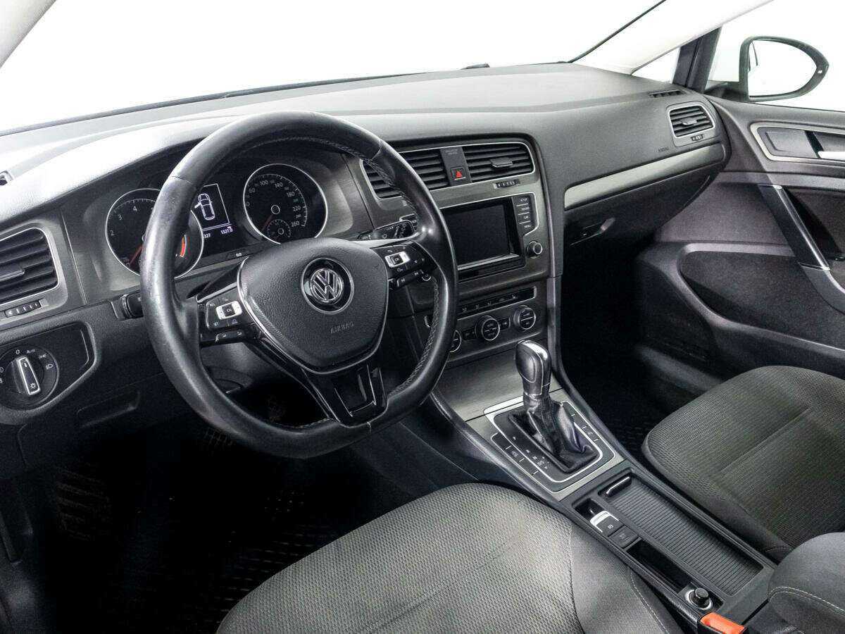 Купить Volkswagen Golf, 2013, 141 326 км.. Фото: #10