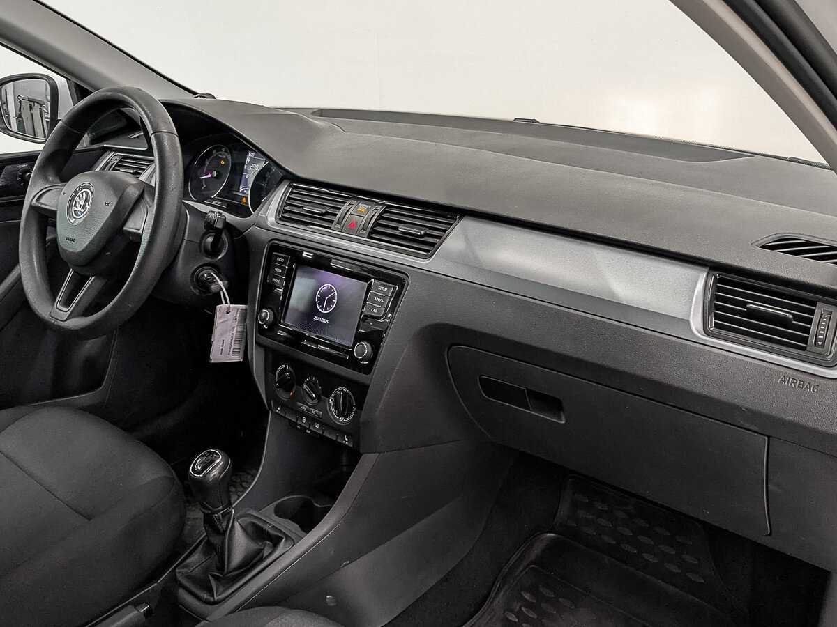 Купить Skoda Rapid, 2017, 191 579 км.. Фото: #12