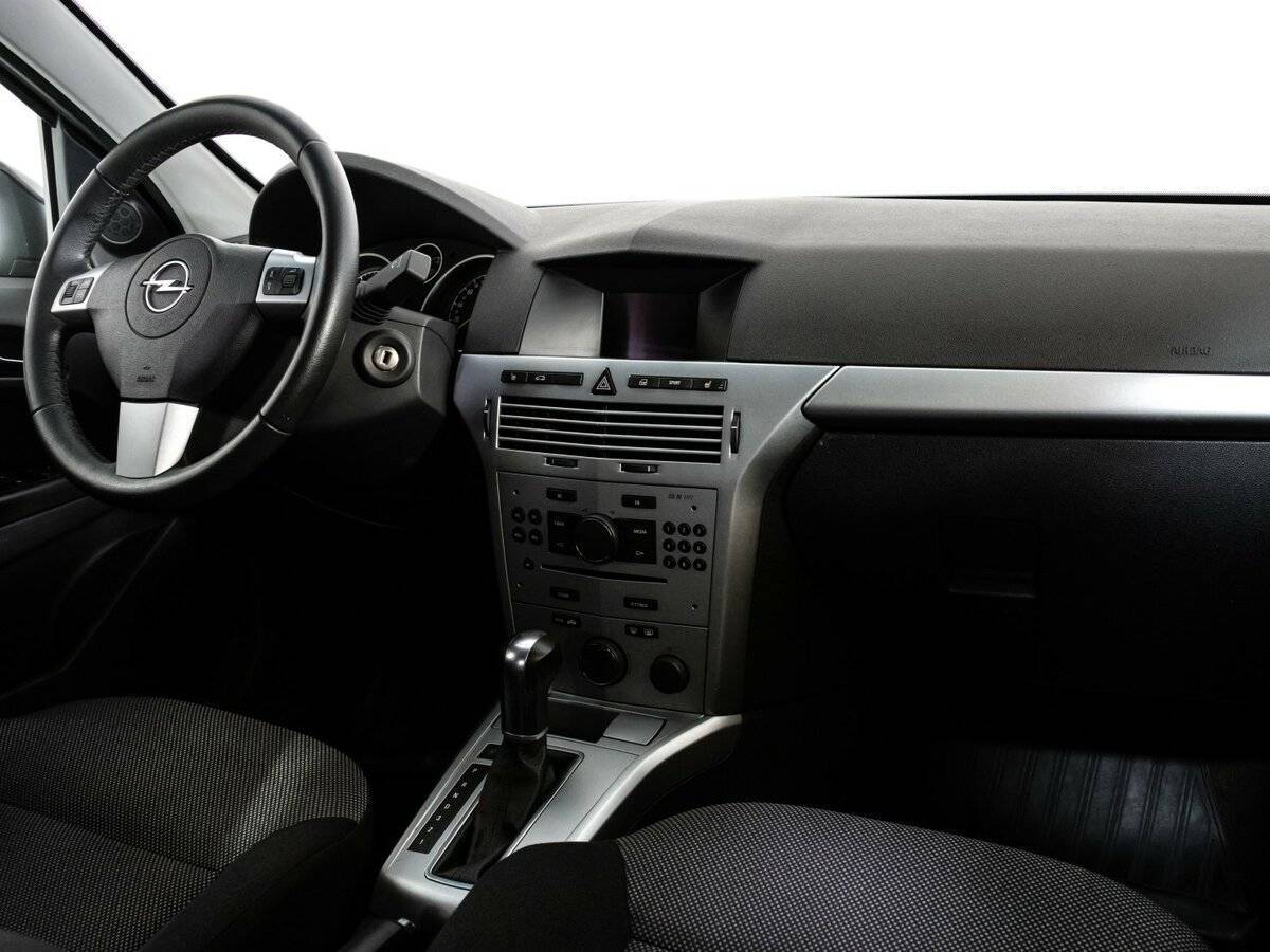 Купить Opel Astra, 2014, 181 102 км.. Фото: #8