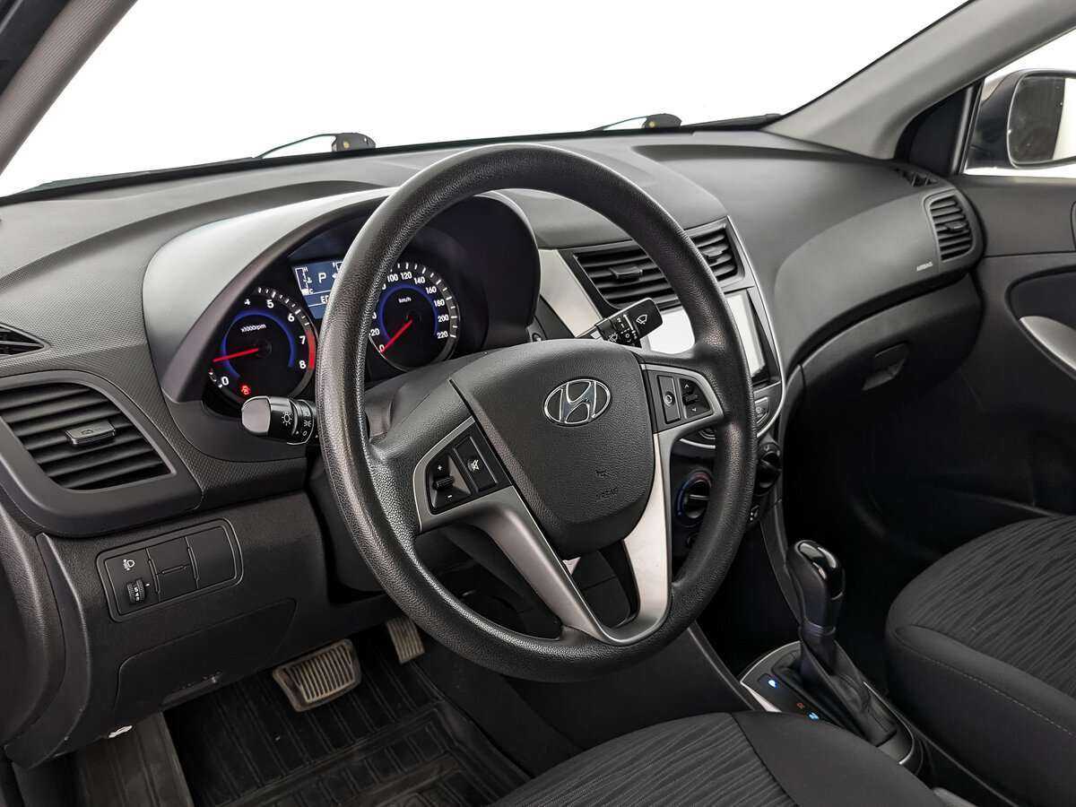 Купить Hyundai Solaris, 2016, 73 782 км.. Фото: #9