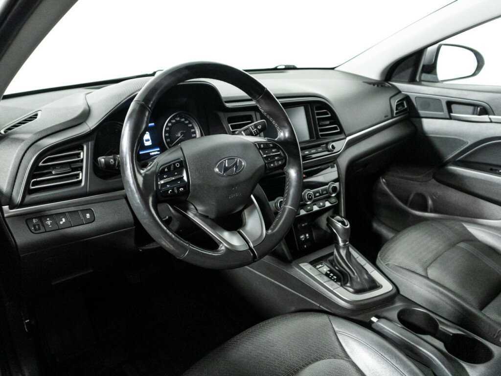 Купить Hyundai Elantra, 2019, 148 427 км.. Фото: #10