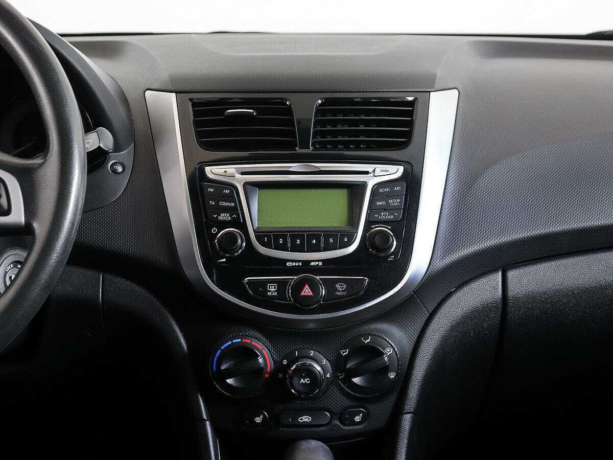 Купить Hyundai Solaris, 2012, 108 313 км.. Фото: #12