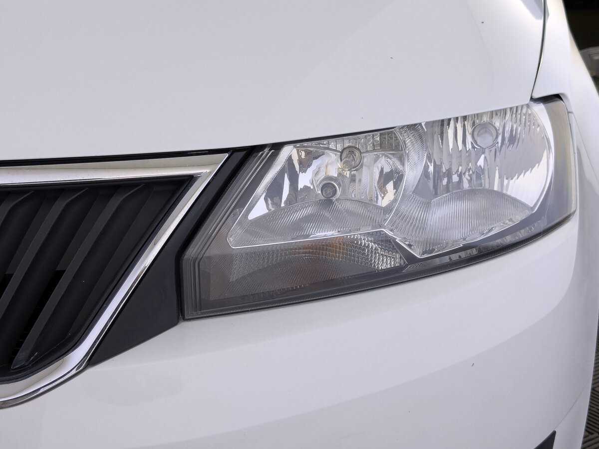Купить Skoda Rapid, 2019, 81 405 км.. Фото: #10