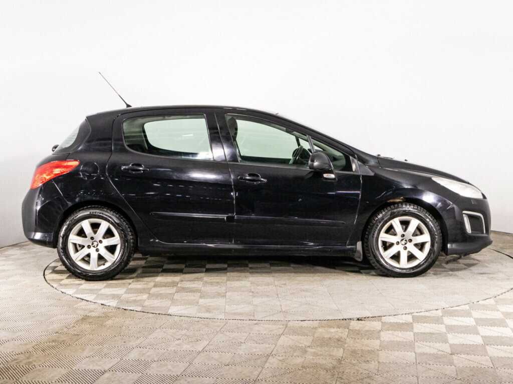 Купить Peugeot 308, 2012, 160 572 км.. Фото: #3