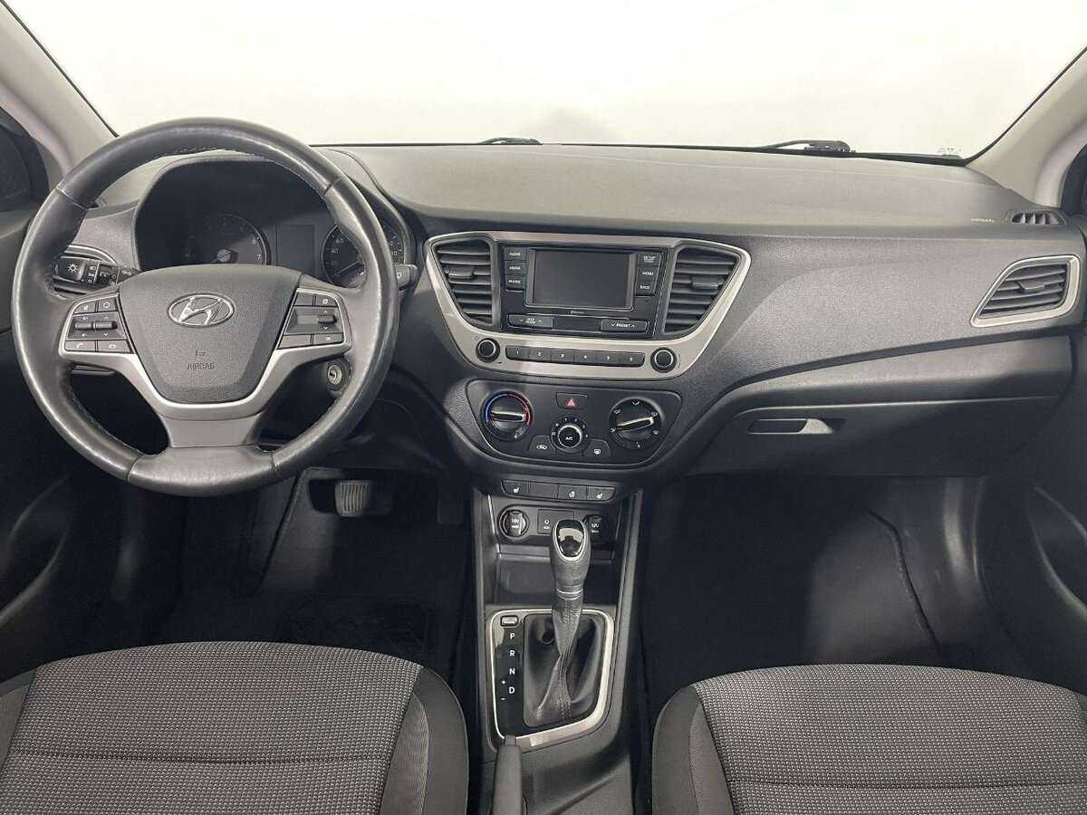 Купить Hyundai Solaris, 2018, 69 242 км.. Фото: #6
