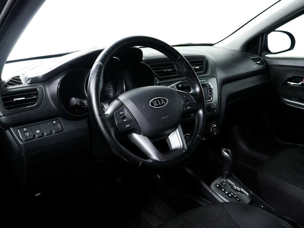 Купить Kia Rio, 2012, 197 608 км.. Фото: #12