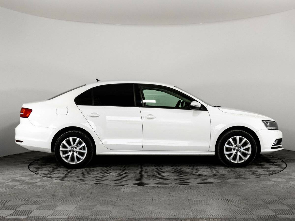Купить Volkswagen Jetta, 2015, 136 147 км.. Фото: #3