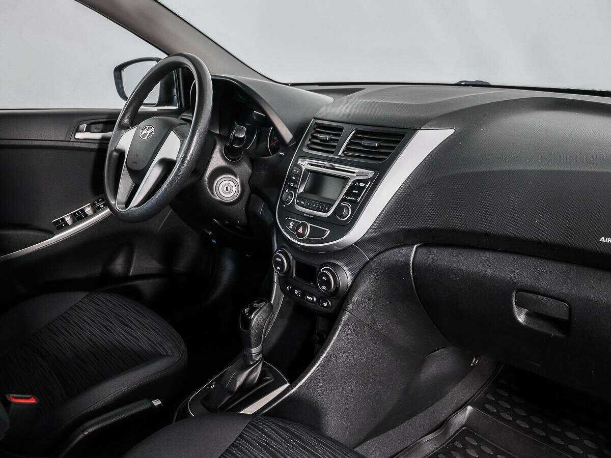 Купить Hyundai Solaris, 2016, 77 286 км.. Фото: #10