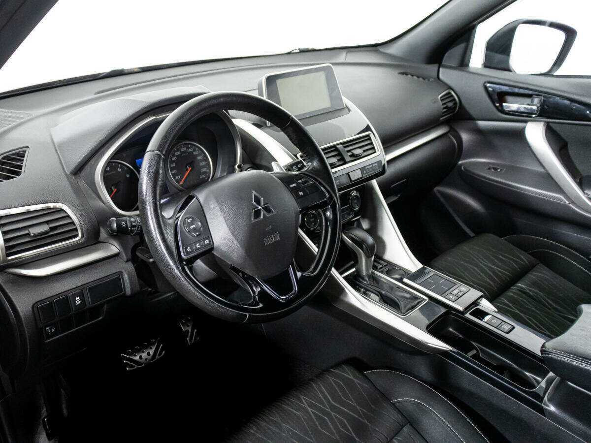 Купить Mitsubishi Eclipse Cross, 2019, 100 684 км.. Фото: #10