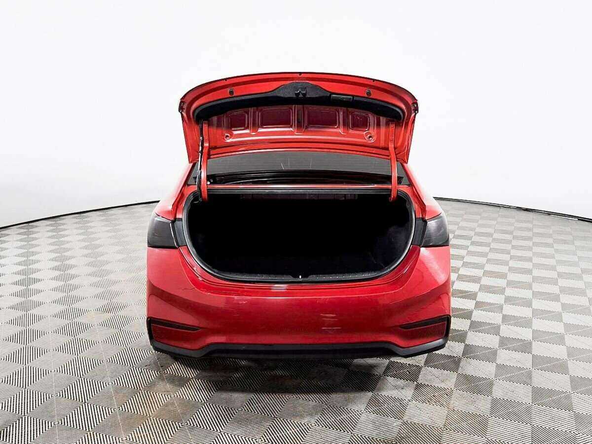 Купить Hyundai Solaris, 2019, 168 121 км.. Фото: #7