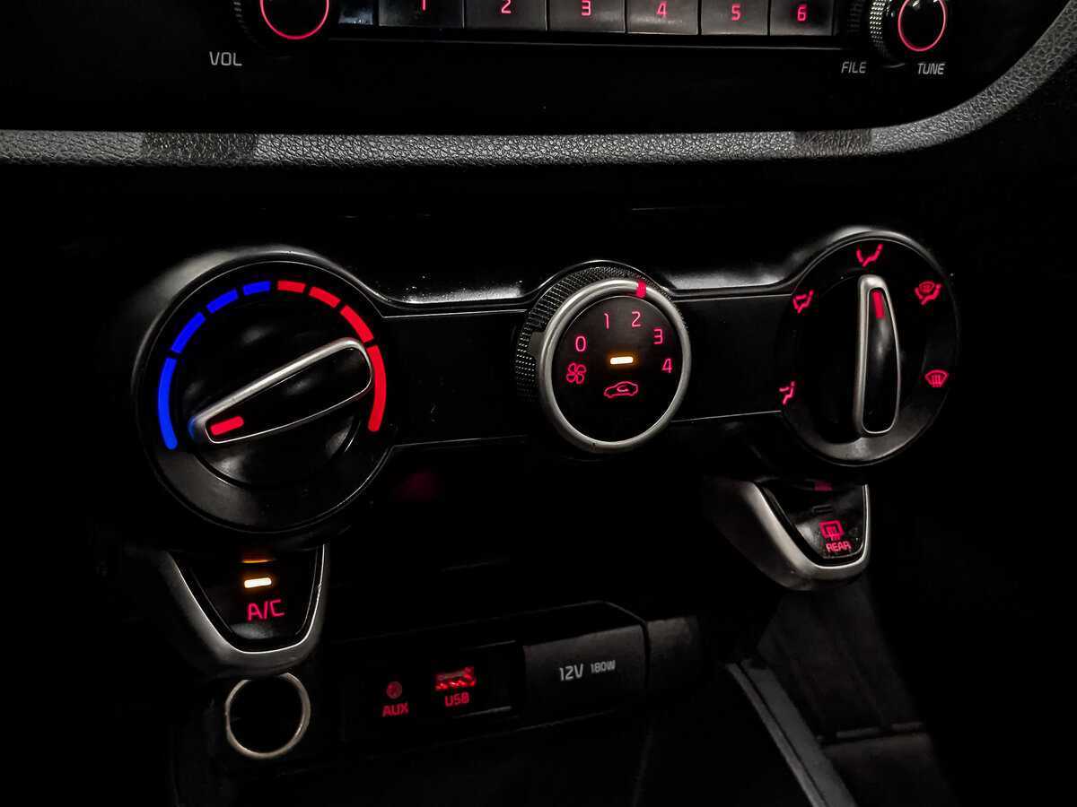 Купить Kia Rio, 2020, 193 511 км.. Фото: #18