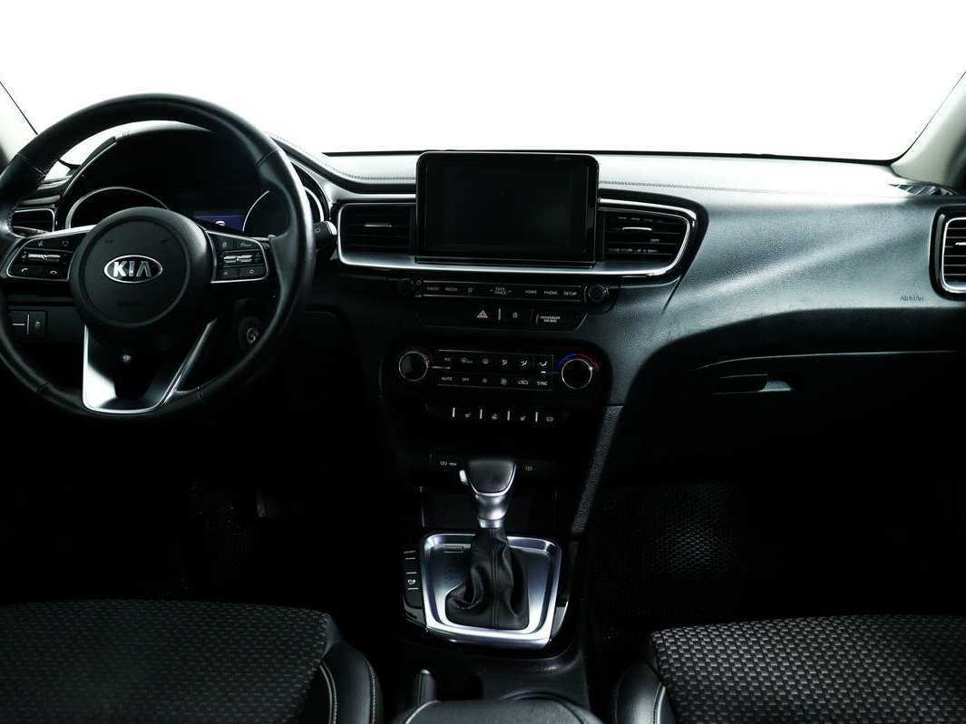 Купить Kia Ceed, 2018, 102 000 км.. Фото: #10