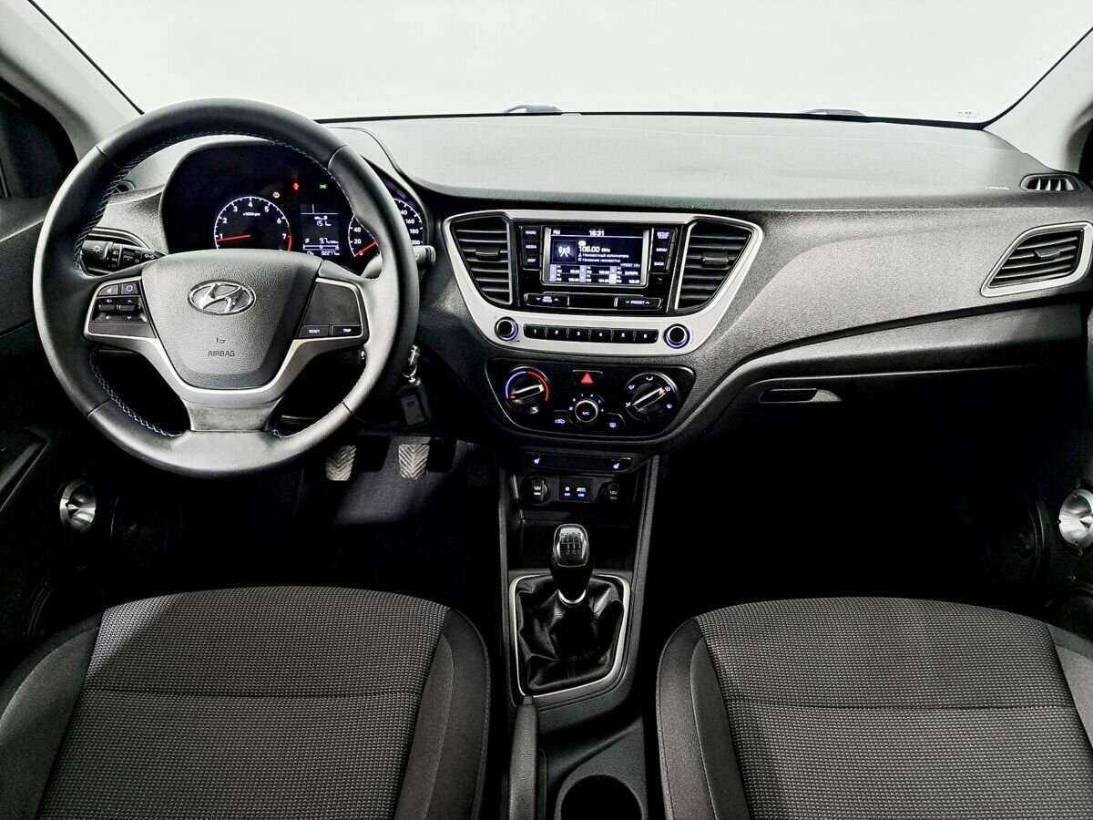 Купить Hyundai Solaris, 2018, 92 276 км.. Фото: #11
