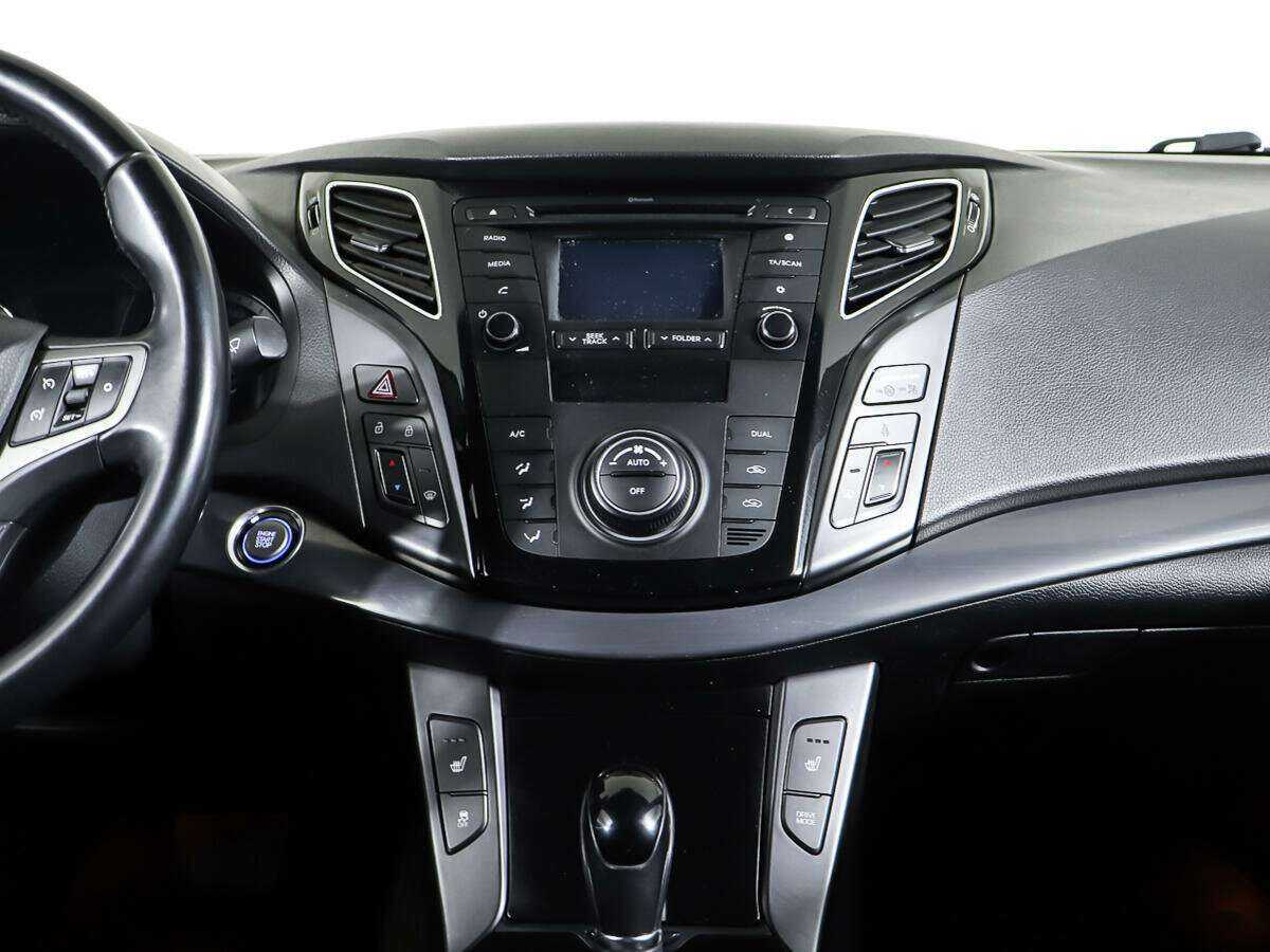 Купить Hyundai i40, 2015, 126 400 км.. Фото: #11