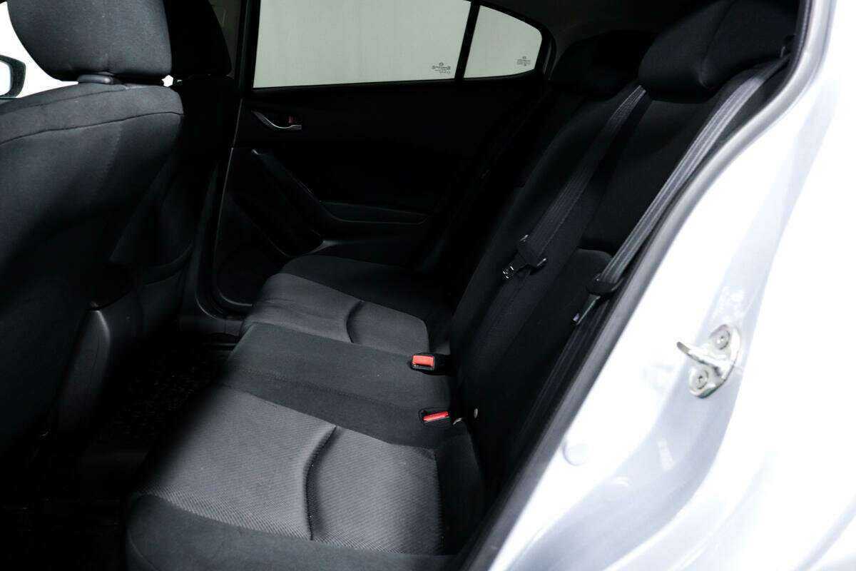 Купить Mazda 3, 2016, 153 387 км.. Фото: #11